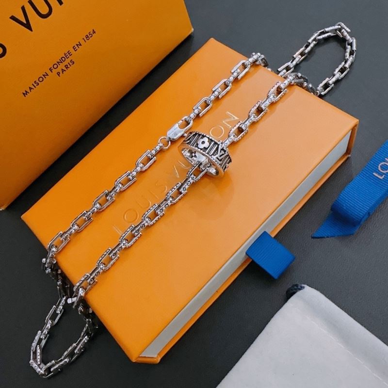 Louis Vuitton Necklaces